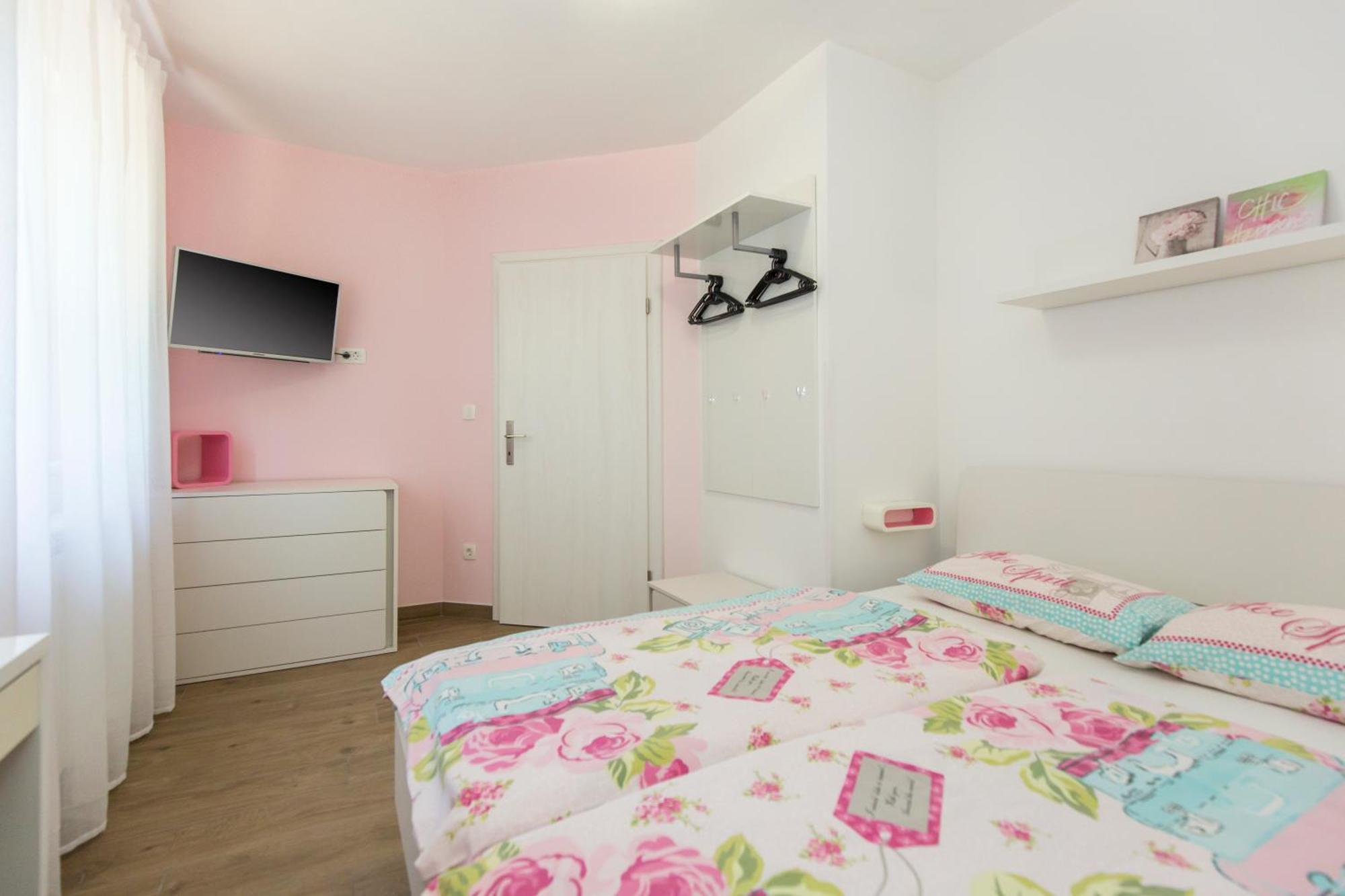 Holiday Home Rea Labin  Eksteriør billede